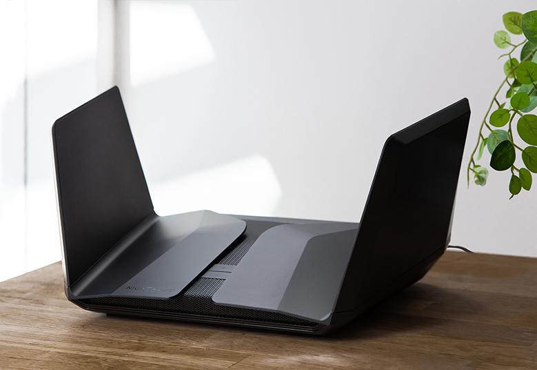 Nighthawk ® 12-Stream雙頻WiFi 6 路由器 (RAX120)