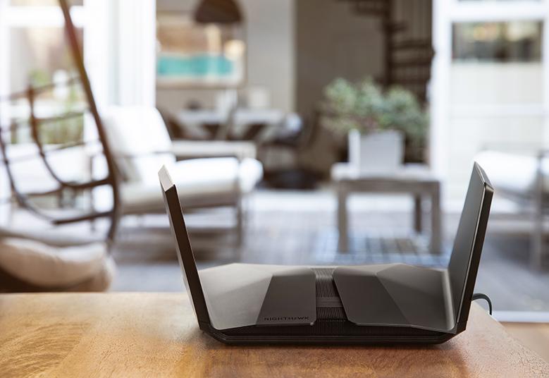 Nighthawk ® 12-Stream雙頻WiFi 6 路由器 (RAX120)
